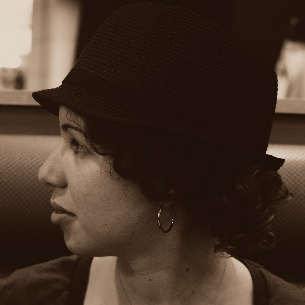 Meet your Posher, Sheena k.